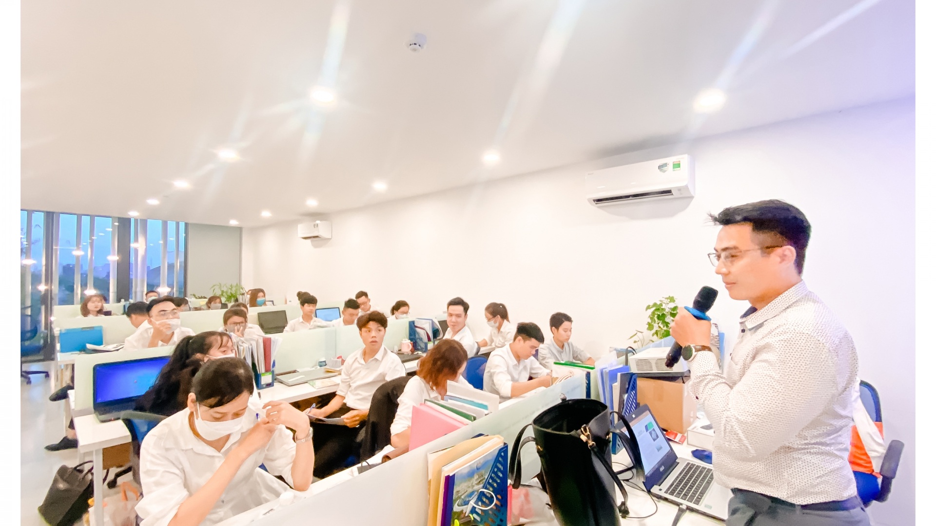 KHÓA ĐÀO TẠO CHUYÊN MÔN – KỸ NĂNG DÀNH CHO BỘ PHẬN SALE FUNI BAMBOO