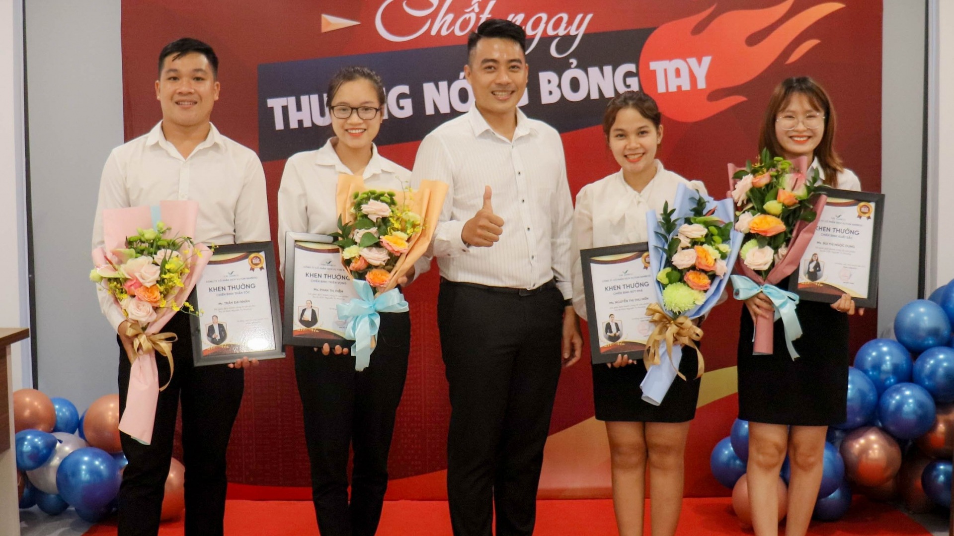 TRAO THƯỞNG NÓNG CHIẾN BINH XUẤT SẮC DỰ ÁN KDC NGUYỄN TRI PHƯƠNG
