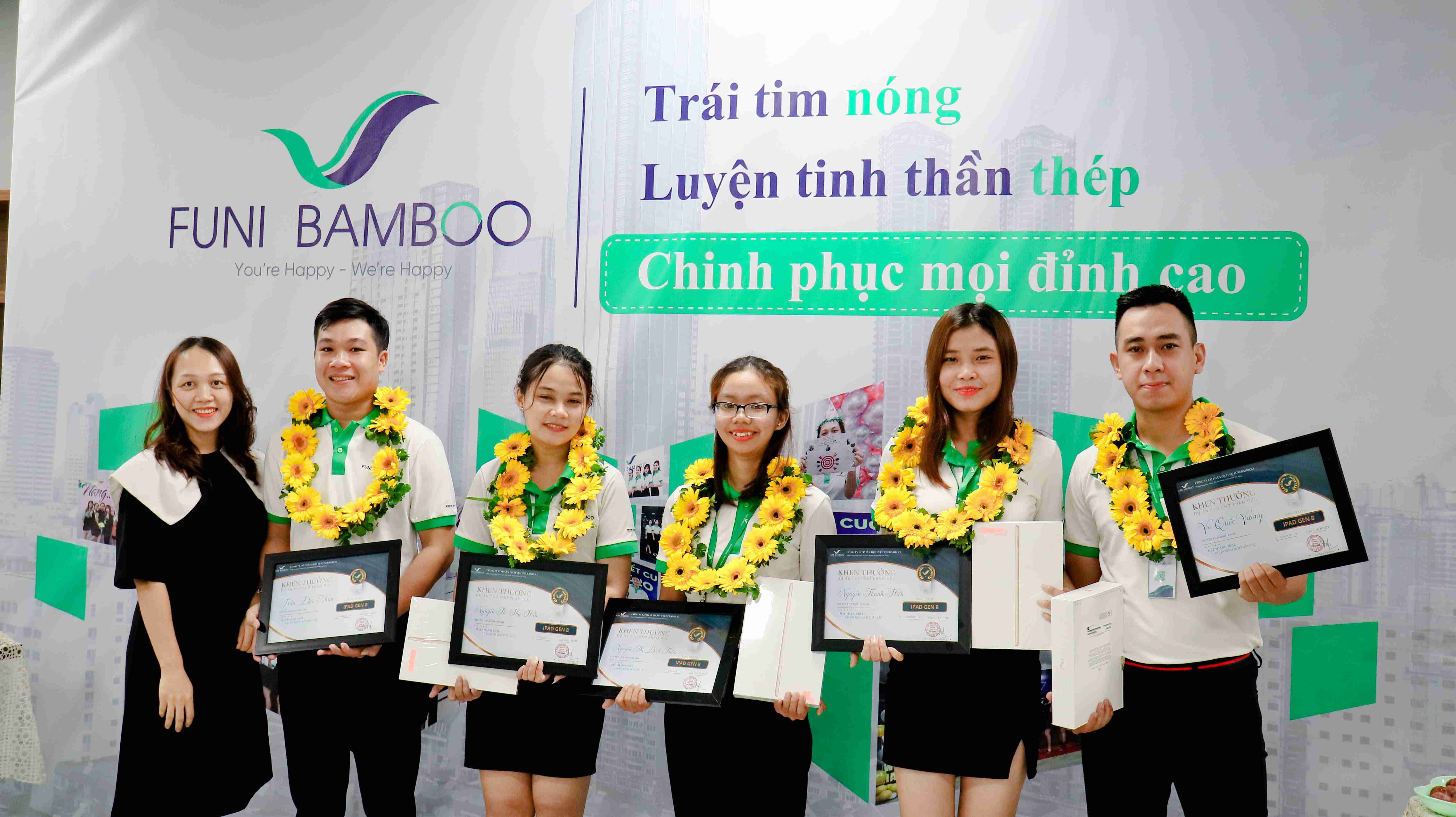 TRAO THƯỞNG CÁC CHIẾN BINH XUẤT SẮC DỰ ÁN PHỐ CHỢ KHÂM ĐỨC 