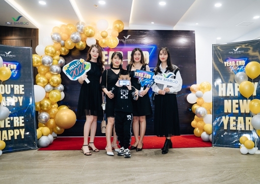 YEAR END PARTY FUNI BAMBOO 
