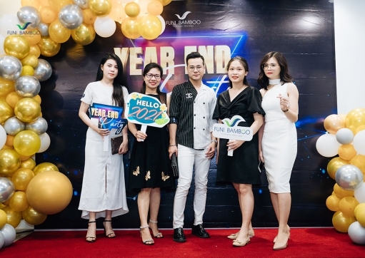 YEAR END PARTY FUNI BAMBOO 