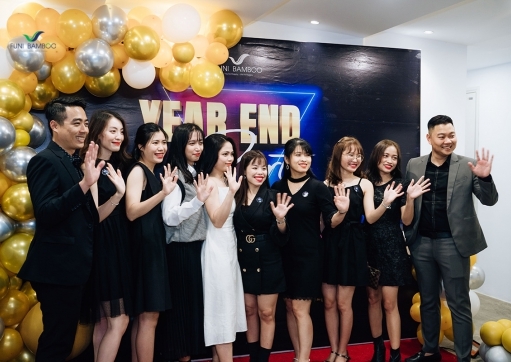 YEAR END PARTY FUNI BAMBOO 