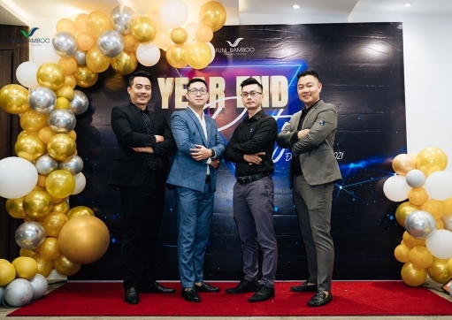 YEAR END PARTY FUNI BAMBOO 