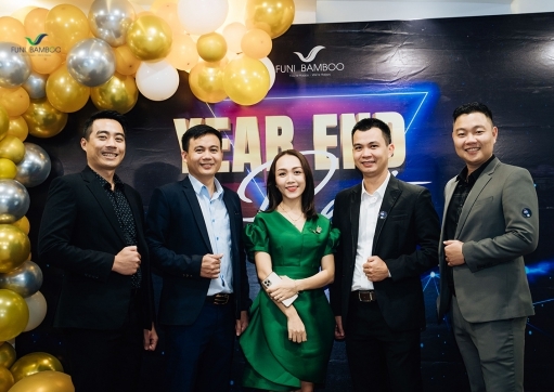 YEAR END PARTY FUNI BAMBOO 