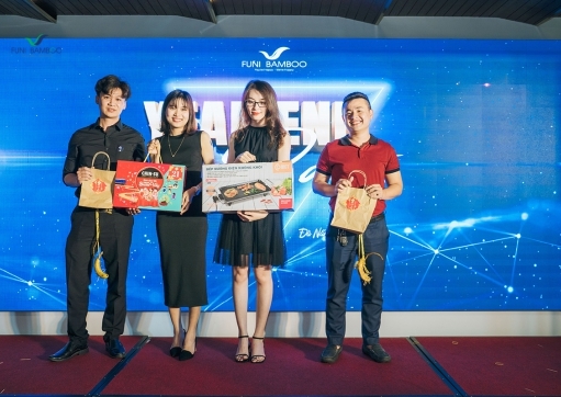 YEAR END PARTY FUNI BAMBOO 