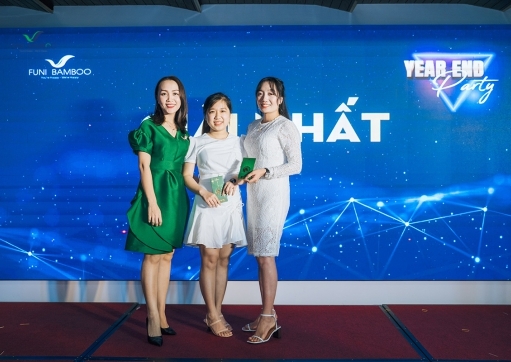 YEAR END PARTY FUNI BAMBOO 