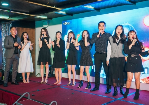 YEAR END PARTY FUNI BAMBOO 