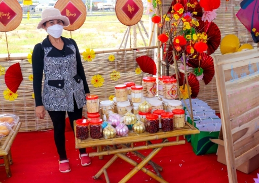 SỰ KIỆN : PHIÊN CHỢ NGÀY XUÂN MỪNG ĐÔ THỊ MỚI 