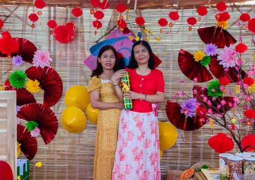 SỰ KIỆN : PHIÊN CHỢ NGÀY XUÂN MỪNG ĐÔ THỊ MỚI 