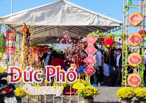 SỰ KIỆN : PHIÊN CHỢ NGÀY XUÂN MỪNG ĐÔ THỊ MỚI 