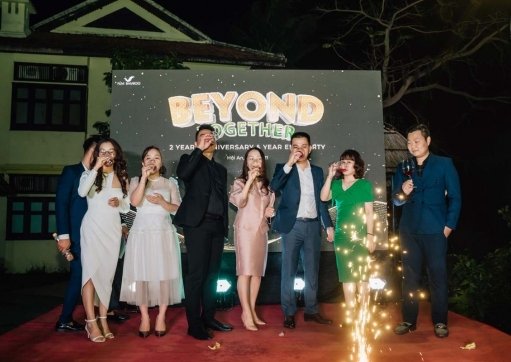 GALA SỰ KIỆN BEYOND TOGETHER 