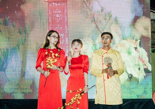 GALA SỰ KIỆN BEYOND TOGETHER 