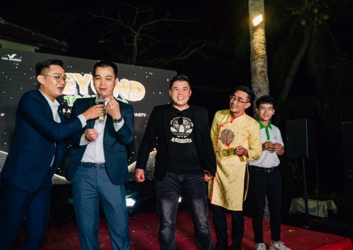 GALA SỰ KIỆN BEYOND TOGETHER 